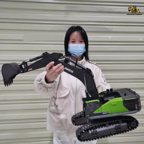 Huina 1593 RC Excavator 1:14 (2025 Model)